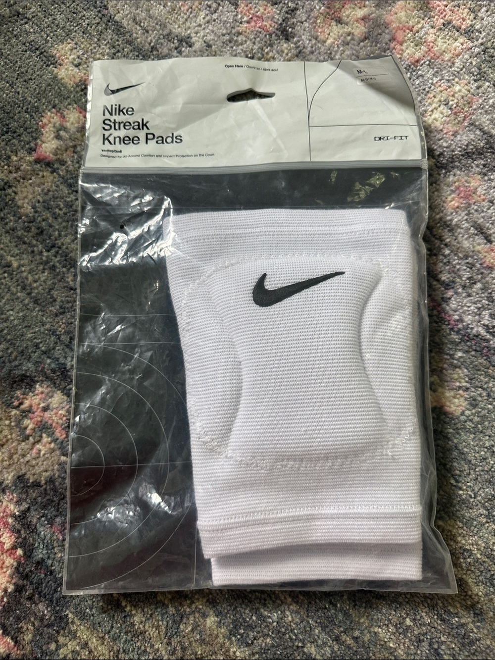Nike Unisex Streak Knee Pads M-L White with Black Swoosh Dri-fit NEW IN BAG!
